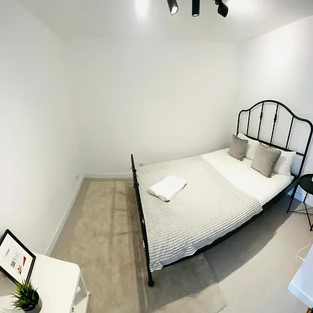 New Flat Lisbon, Close To Attractions Lisboa