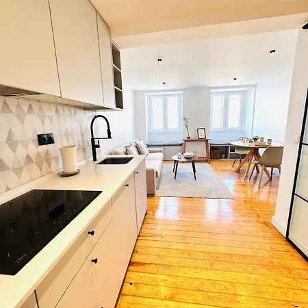 New Flat Lisbon, Close To Attractions Lisboa