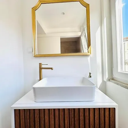 New Flat Lisbon, Close To Attractions *